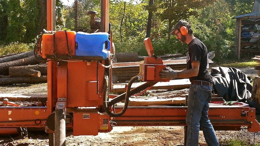 Wood-Mizer portable sawmill sawing urban timber