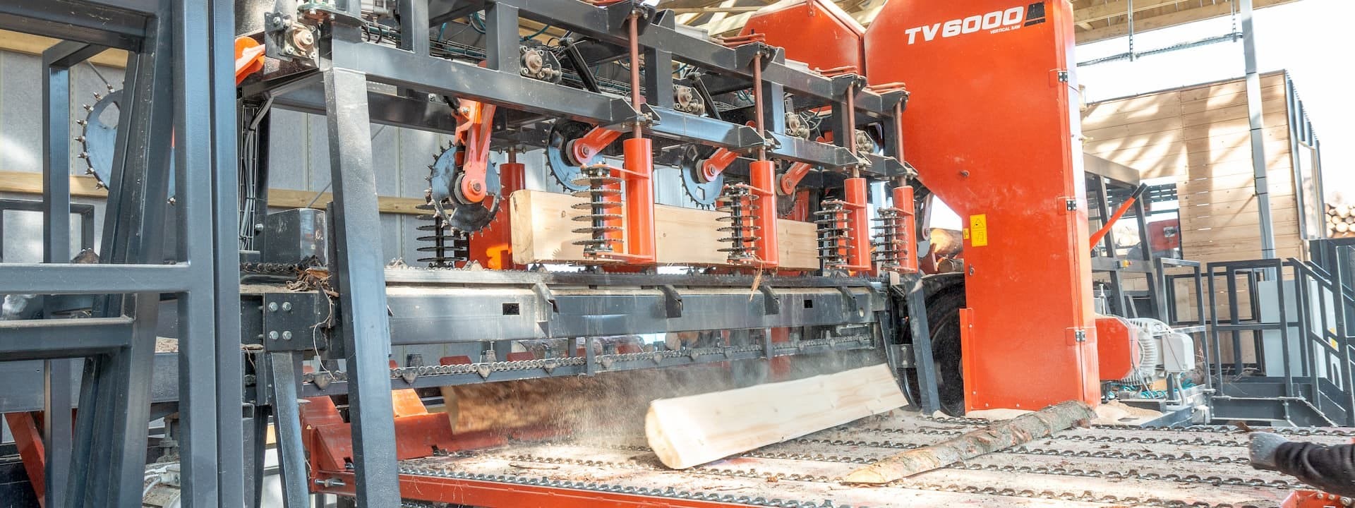 Sågverkslinjen TITAN förbättrar produktiviteten avsevärt för lastpallstillverkare